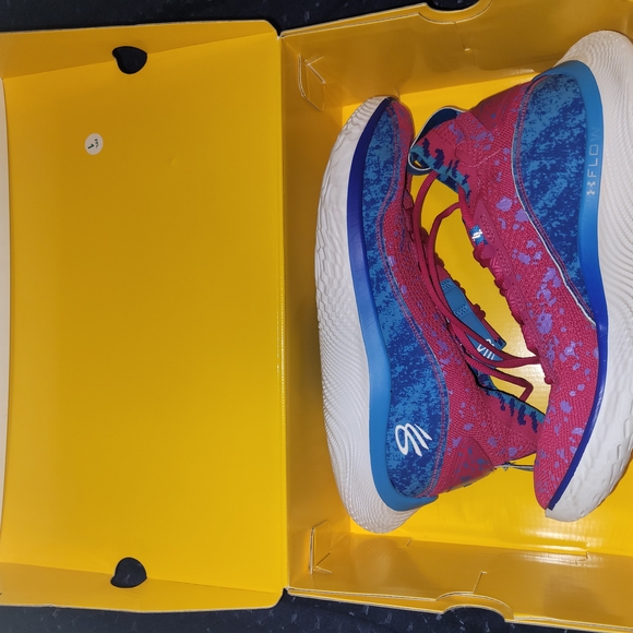 Under Armour Steph Curry Basketball Shoes, Pi Day, Size